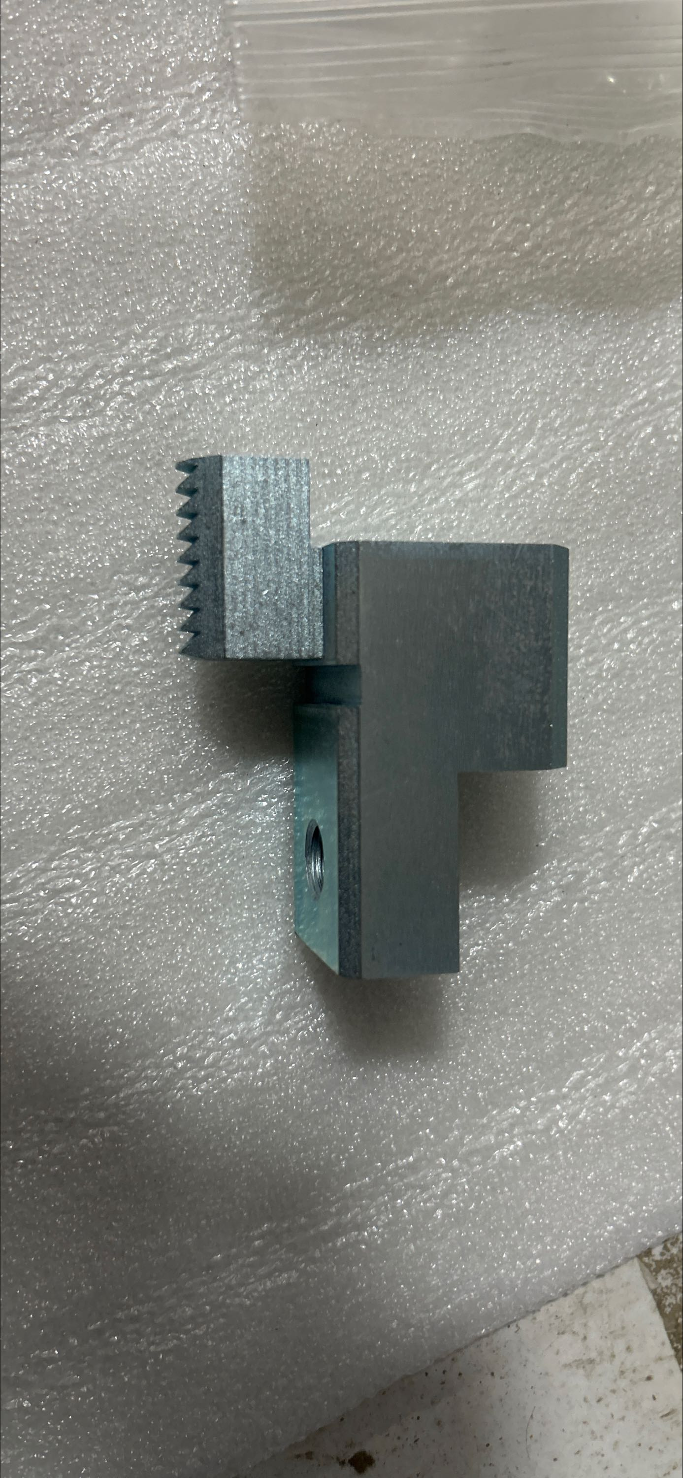 30212112369 Small Card Claw 1
